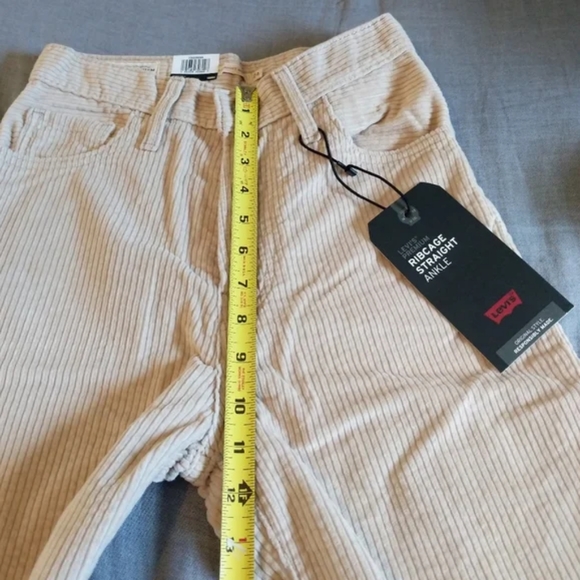 Levi's Ribcage Corduroy Pants Cement Pebble - Picture 5 of 13